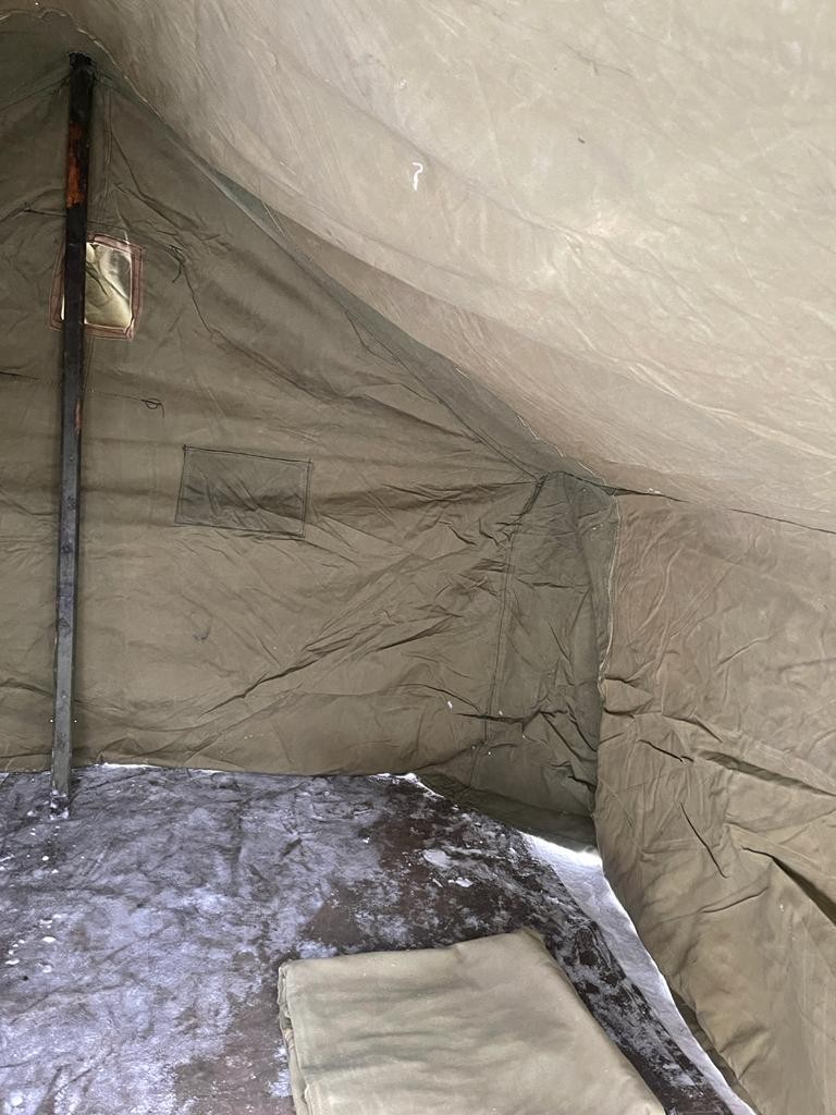 Палатка ПБ-4 Палатка ПБ-4