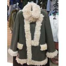 Полупальто суконное с меховой окантовкой серого цвета